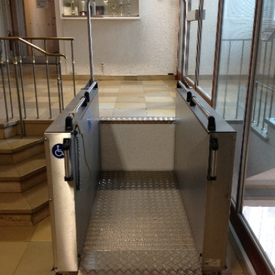 Platform lift H-ES (elevator for disabled H-ES) www.liftplus.pl